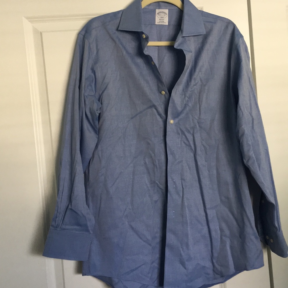 Men’s Brooks Brothers dress shirt
